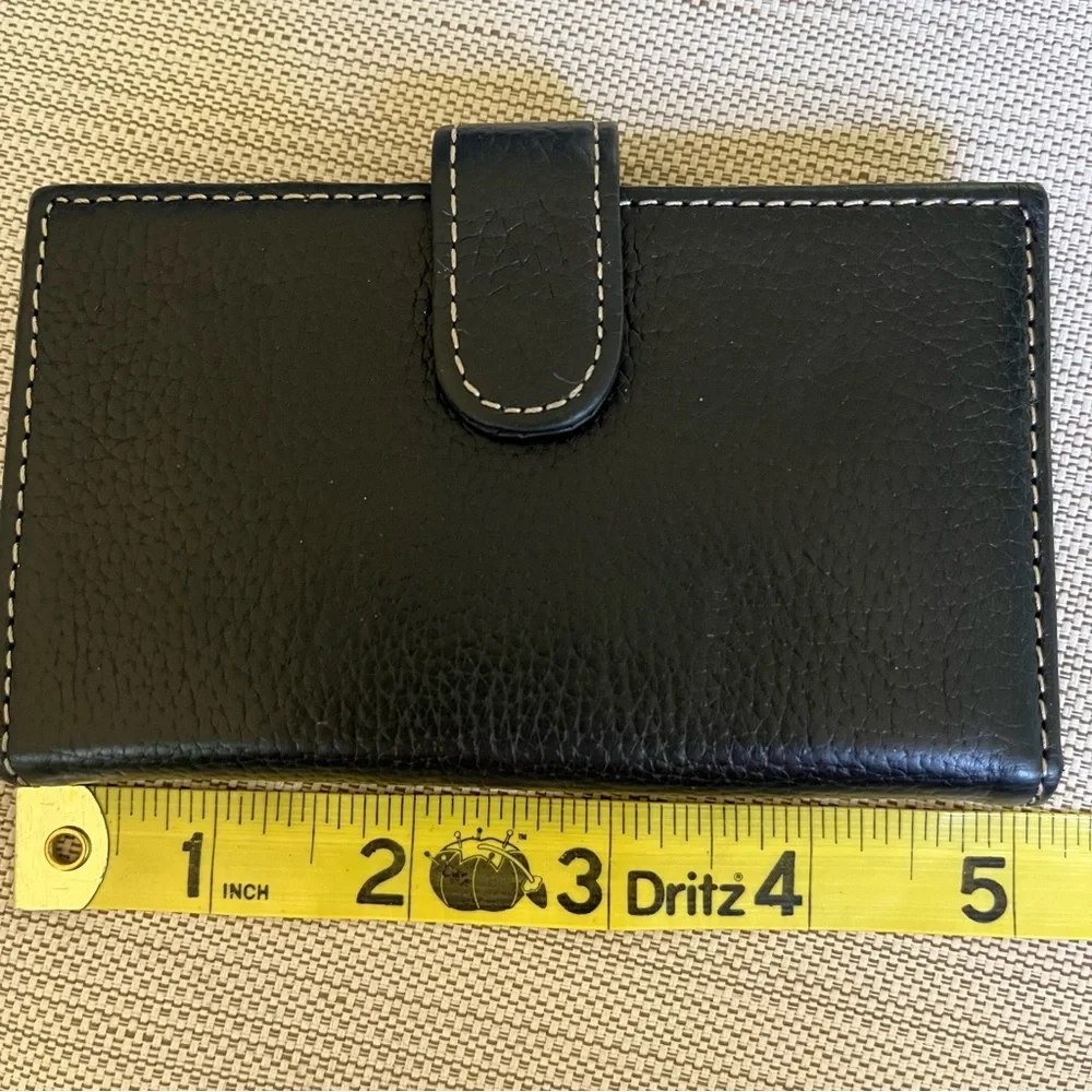 Safe Keeper Black Leather Wallet Card Holder ID Slot Snap Closure Holds 10 Cards